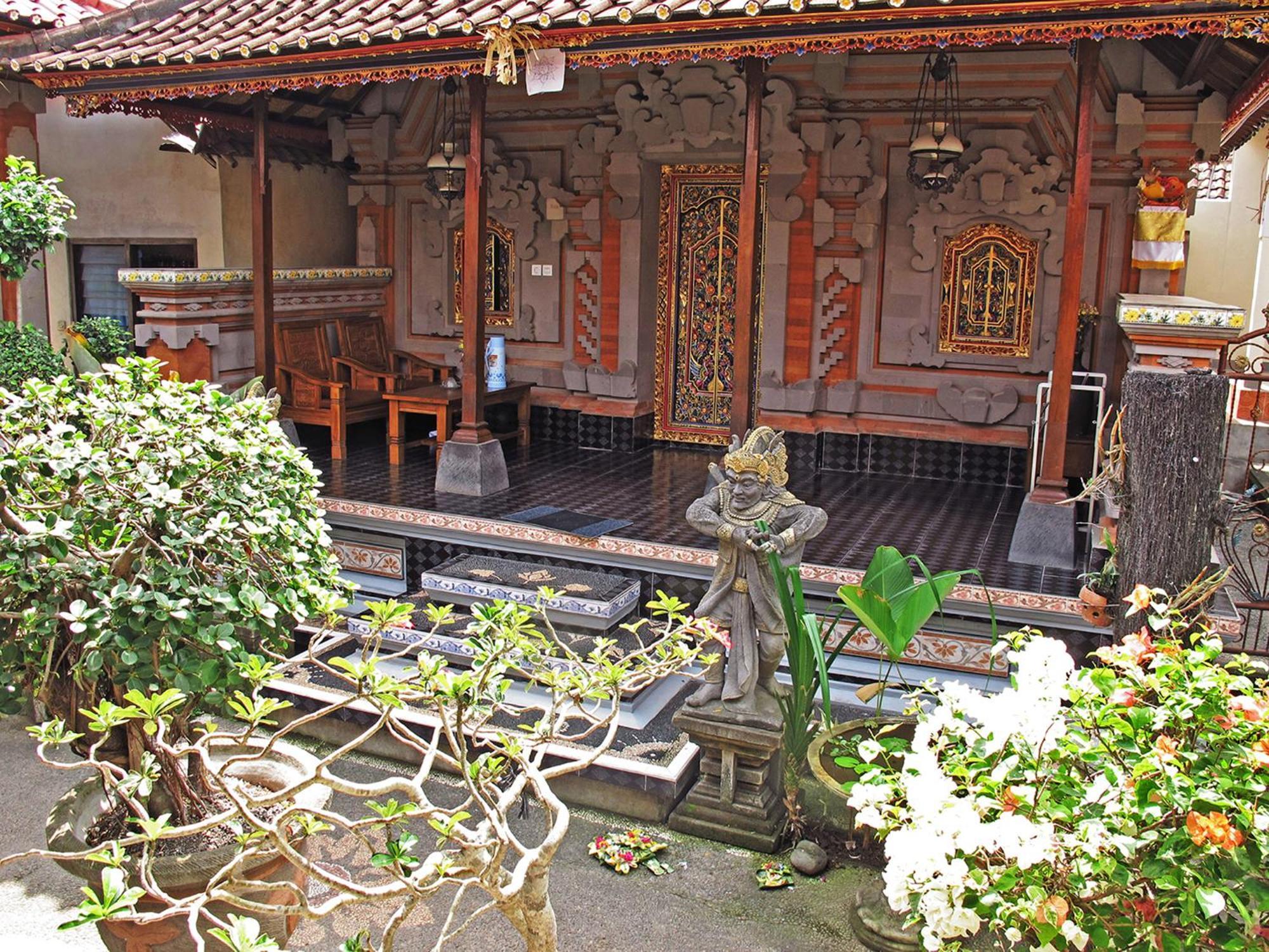 Angga Ubud (Bali)